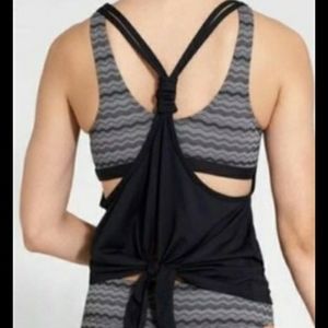 Athleta jacquard back tie blousy tankini XS